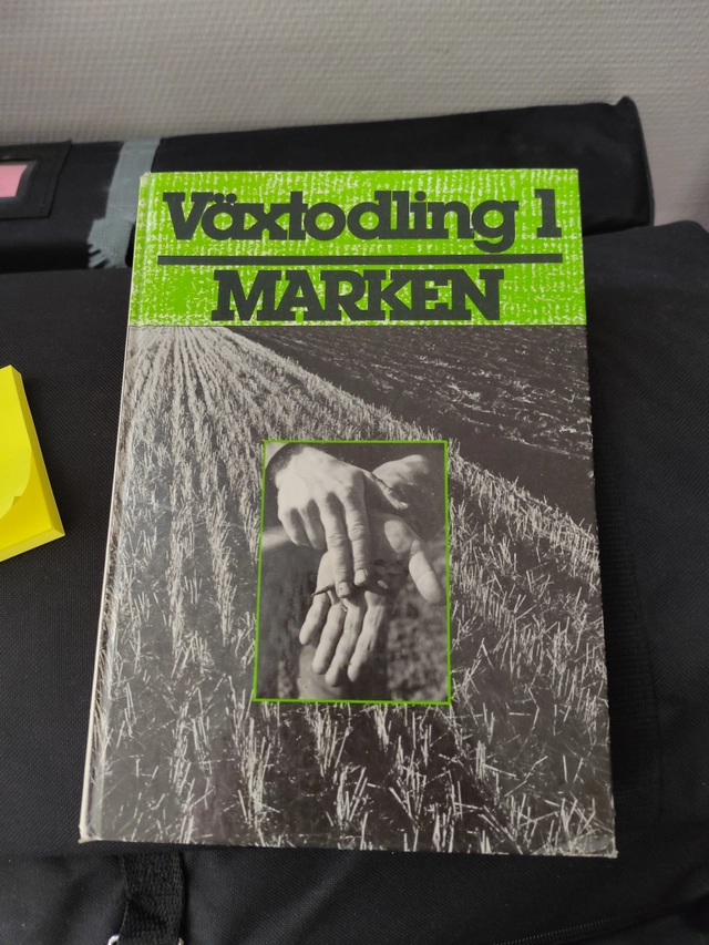 Växtodling; Olof Hammar, Anders Emmerman, Per-Olof Hårsmar, Stig Ledin, Naturbrukslärarnas förening; 1990